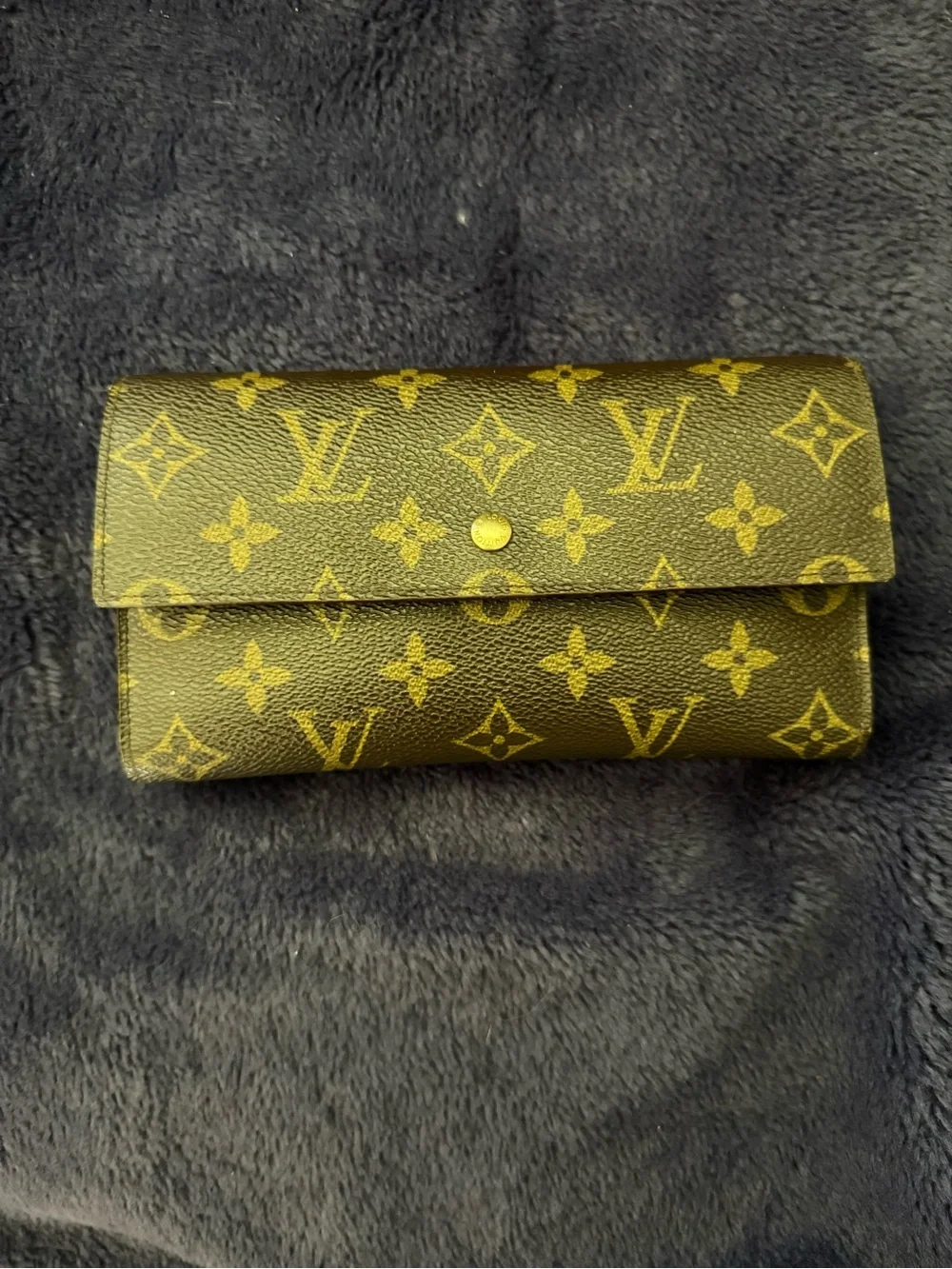 Authentic 1996 Louis Vuitton Brown Monogram Continental Wallet